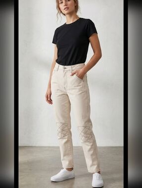 NWT BDG Moto Jeans with‎ Contrasting Stitching Size 26